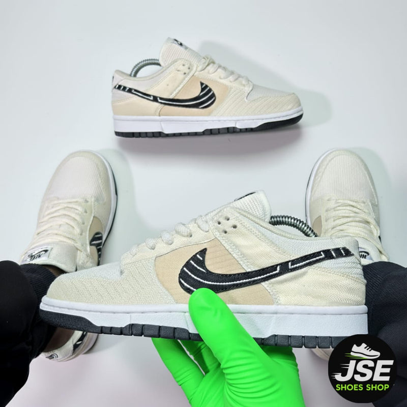 Nike SB Dunk Low Albino & Preto.
